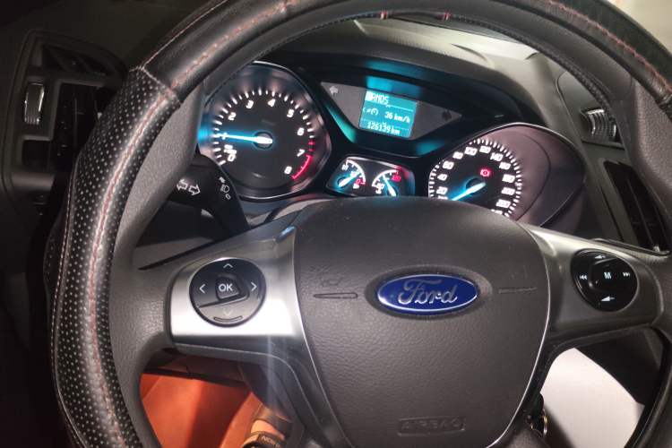Used Ford Kuga 2013 1.6L GTDi Two-Wheel-Drive Comfort Model Instrument Cluster