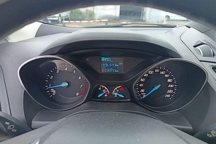 Used Ford Kuga 2013 1.6L GTDi Two-Wheel-Drive Comfort Model Instrument Cluster