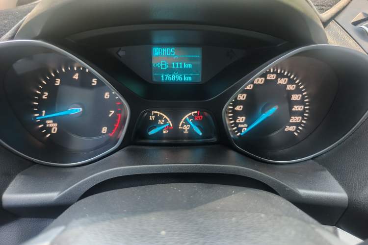 Used Ford Kuga 2013 1.6L GTDi Two-Wheel-Drive Comfort Model Instrument Cluster
