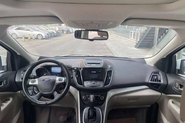 Used Ford Kuga 2013 1.6L GTDi 4x4 Elite Model Interior 1