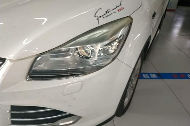 Used Ford Kuga 2013 2.0L GTDi Four-Wheel Drive Premium Model Left Front Headlight