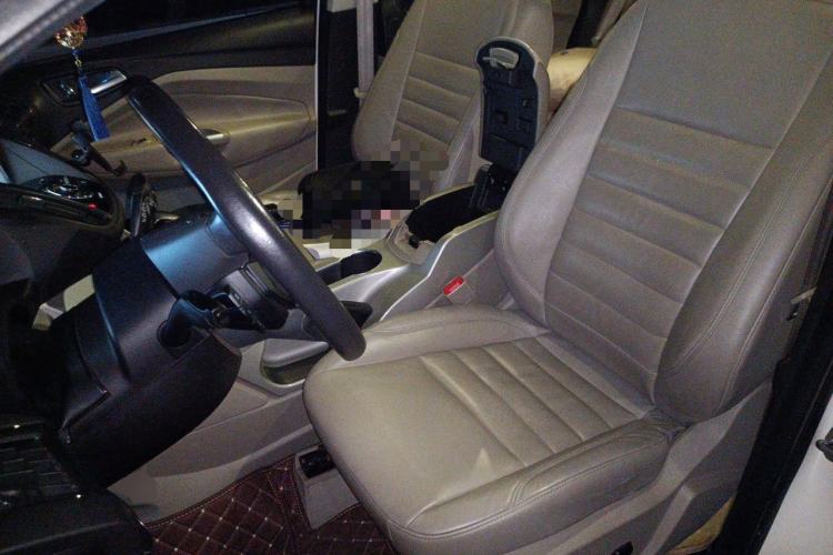 Used Ford Kuga 2013 2.0L GTDi Four-Wheel Drive Premium Model Left Front Seat