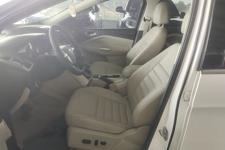 Used Ford Kuga 2013 2.0L GTDi Four-Wheel Drive Premium Model Left Front Seat