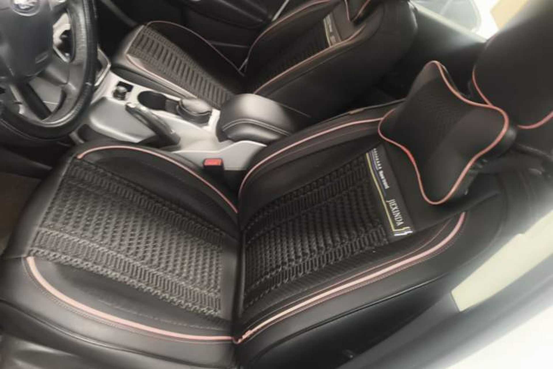 Used Ford Kuga 2013 1.6L GTDi Two-Wheel-Drive Trend Model Left Front Seat