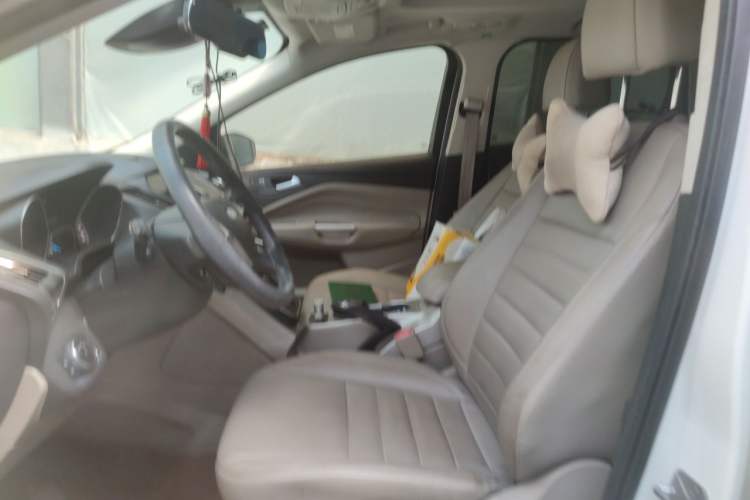Used Ford Kuga 2013 2.0L GTDi Four-Wheel Drive Premium Model Left Front Seat