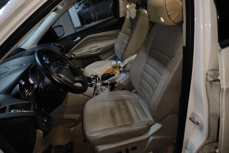 Used Ford Kuga 2013 2.0L GTDi Four-Wheel Drive Premium Model Left Front Seat