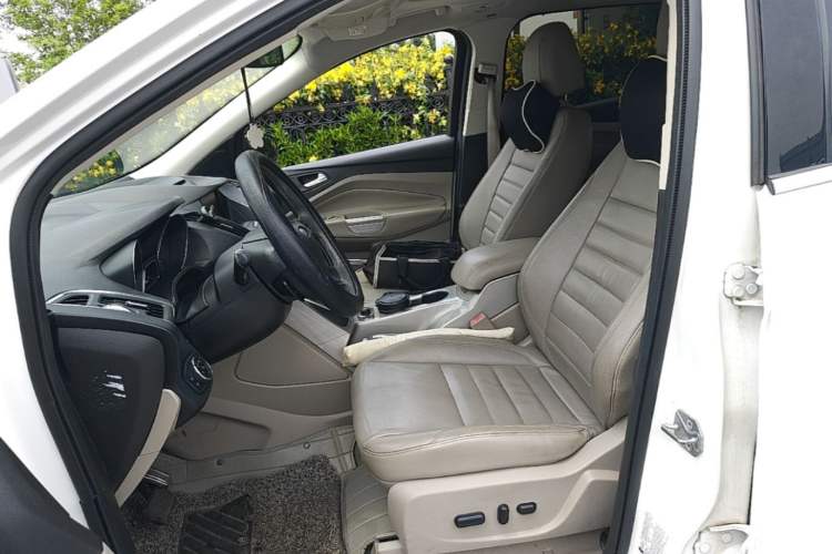 Used Ford Kuga 2013 1.6L GTDi 4x4 Elite Model Left Front Seat