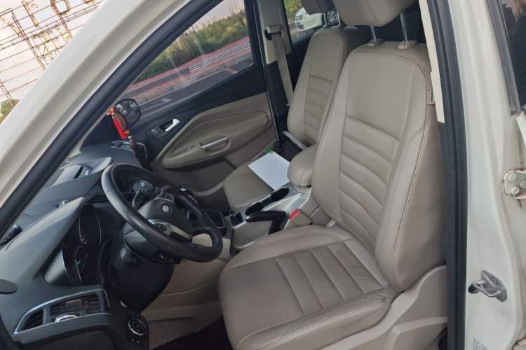 Used Ford Kuga 2013 1.6L GTDi 4x4 Elite Model Left Front Seat