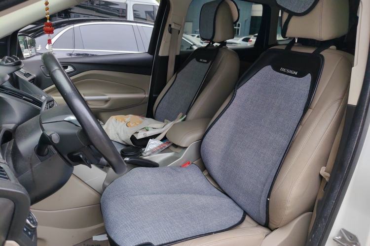 Used Ford Kuga 2013 2.0L GTDi Four-Wheel-Drive Elite Model Left Front Seat