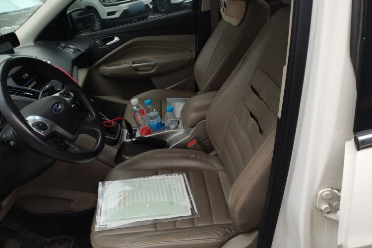 Used Ford Kuga 2013 2.0L GTDi Four-Wheel Drive Premium Model Left Front Seat