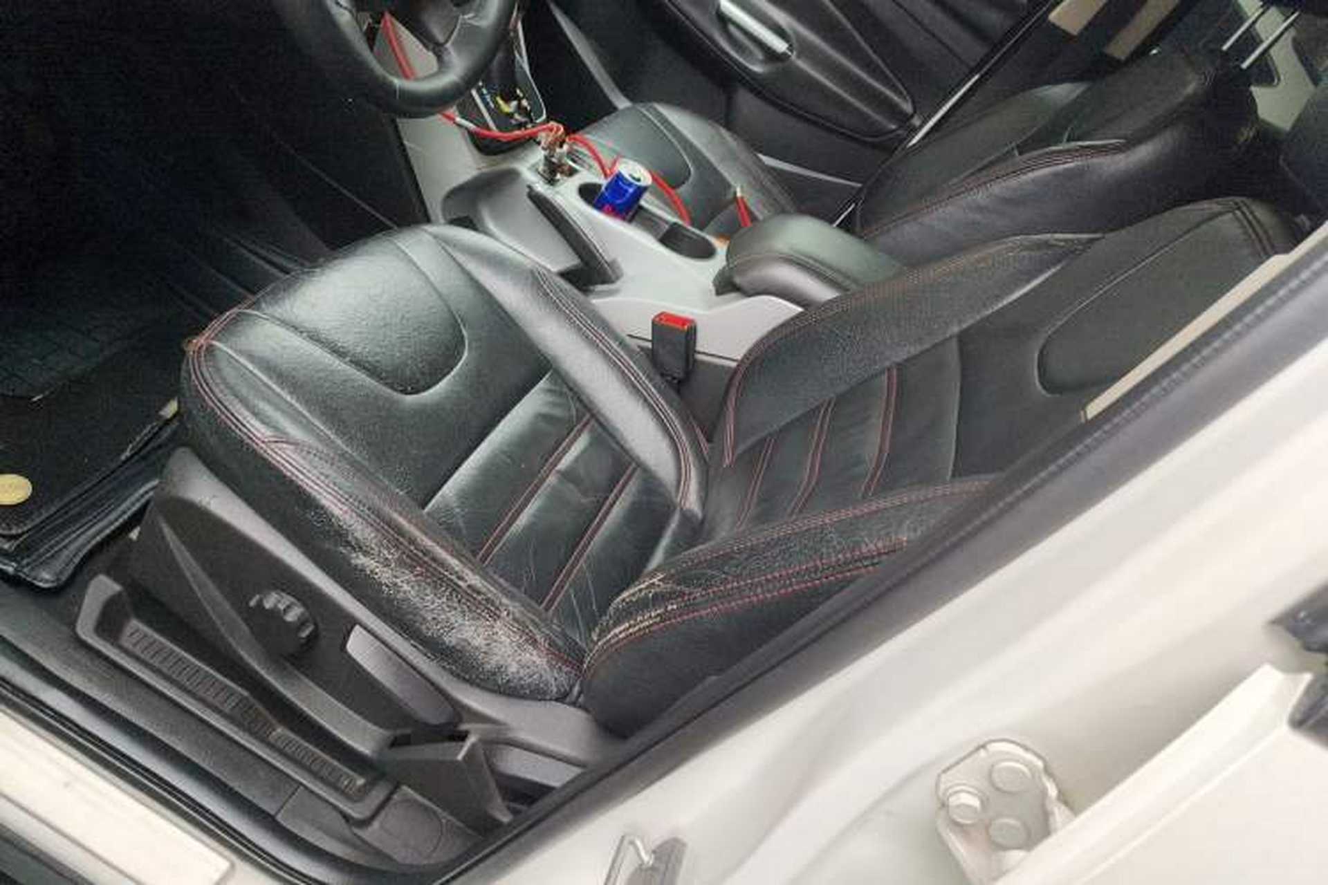 Used Ford Kuga 2013 1.6L GTDi Two-Wheel-Drive Trend Model Left Front Seat