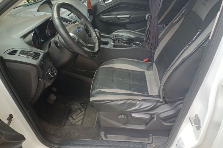 Used Ford Kuga 2013 1.6L GTDi Two-Wheel-Drive Comfort Model Left Front Seat