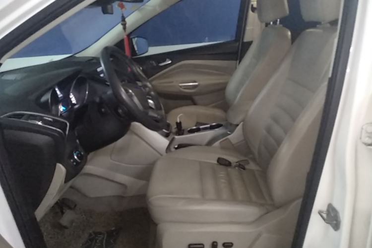 Used Ford Kuga 2013 2.0L GTDi Four-Wheel Drive Premium Model Left Front Seat