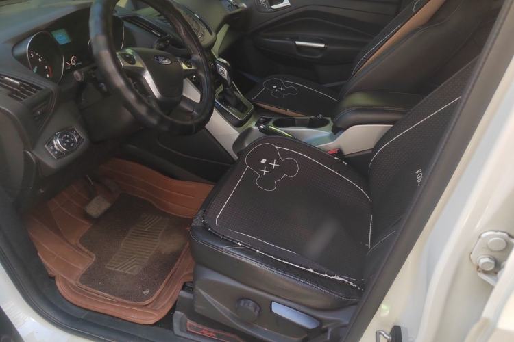 Used Ford Kuga 2013 1.6L GTDi Two-Wheel-Drive Trend Model Left Front Seat