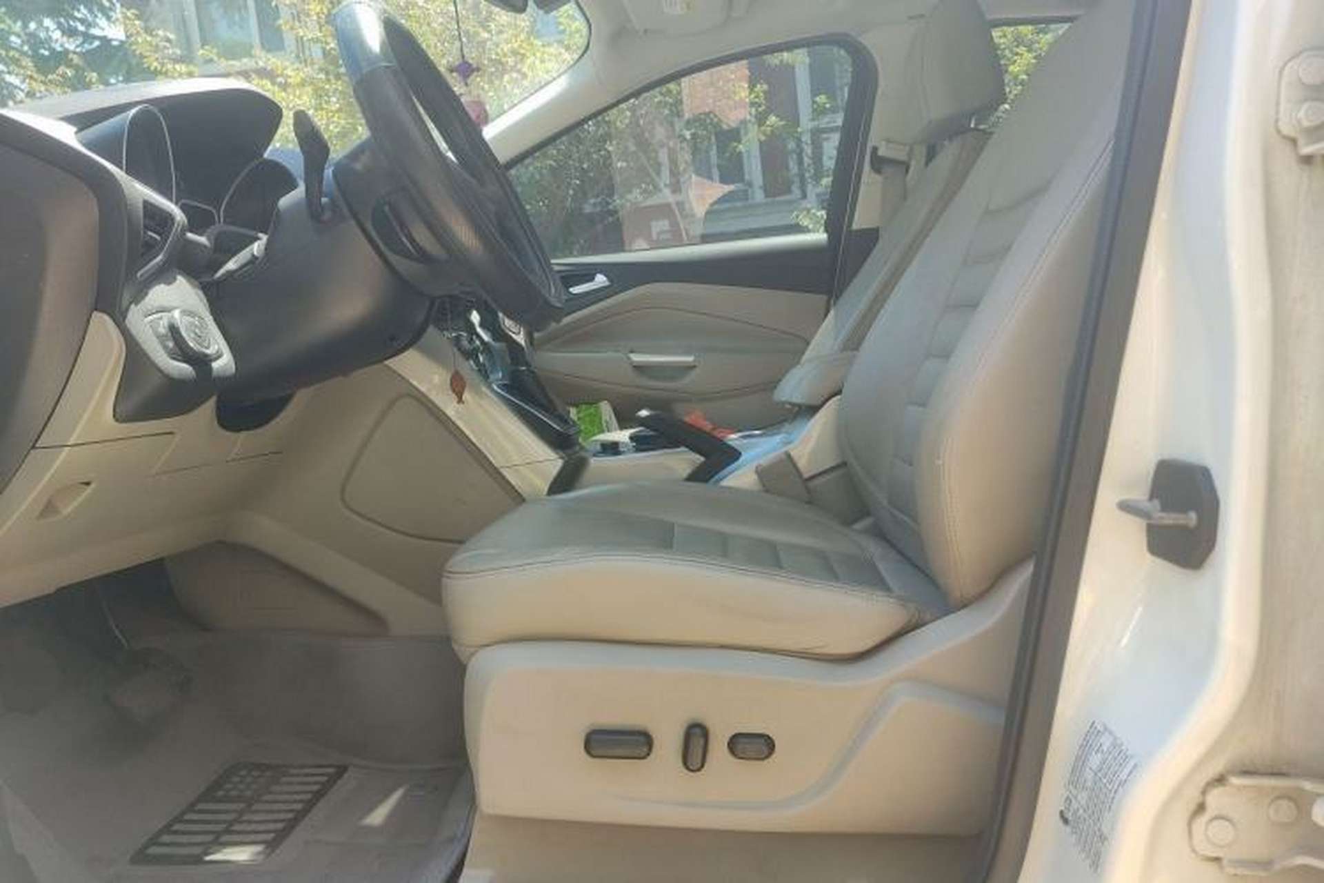 Used Ford Kuga 2013 1.6L GTDi 4x4 Elite Model Left Front Seat