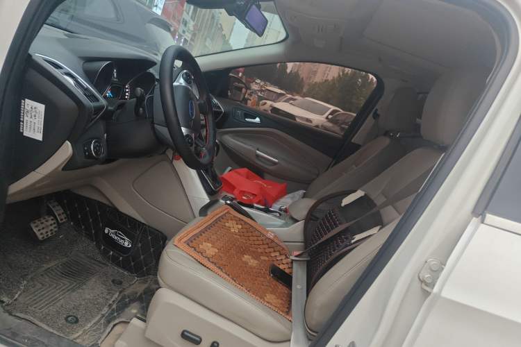 Used Ford Kuga 2013 1.6L GTDi 4x4 Elite Model Left Front Seat