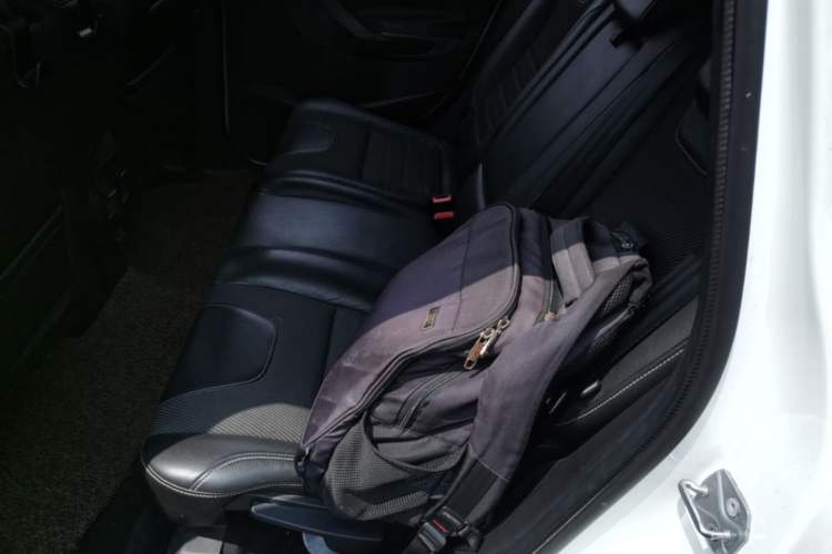 Used Ford Kuga 2013 1.6L GTDi Two-Wheel-Drive Trend Model Left Rear Seat