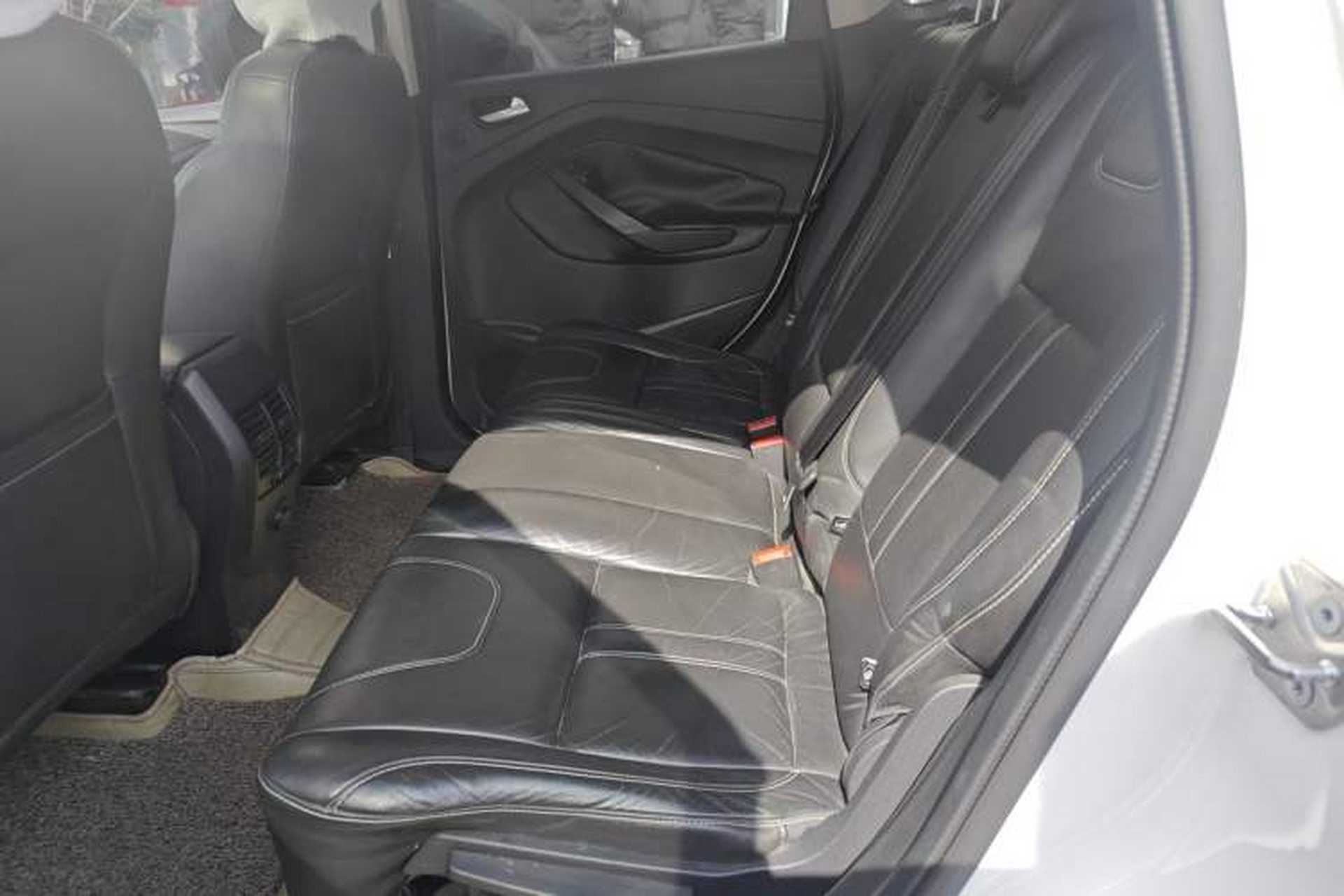 Used Ford Kuga 2013 2.0L GTDi Four-Wheel-Drive Sport Model Left Rear Seat
