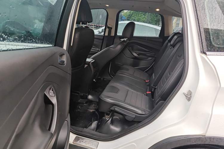 Used Ford Kuga 2013 1.6L GTDi Two-Wheel-Drive Trend Model Left Rear Seat