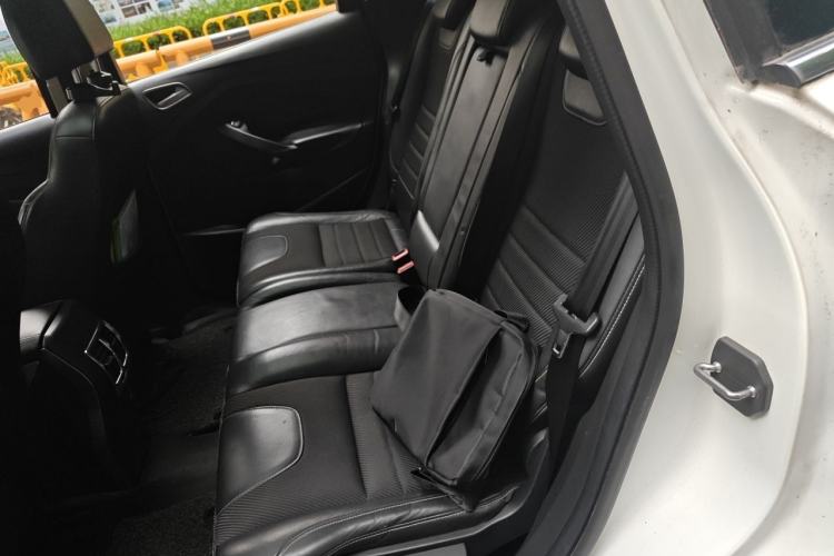 Used Ford Kuga 2013 1.6L GTDi Two-Wheel-Drive Trend Model Left Rear Seat