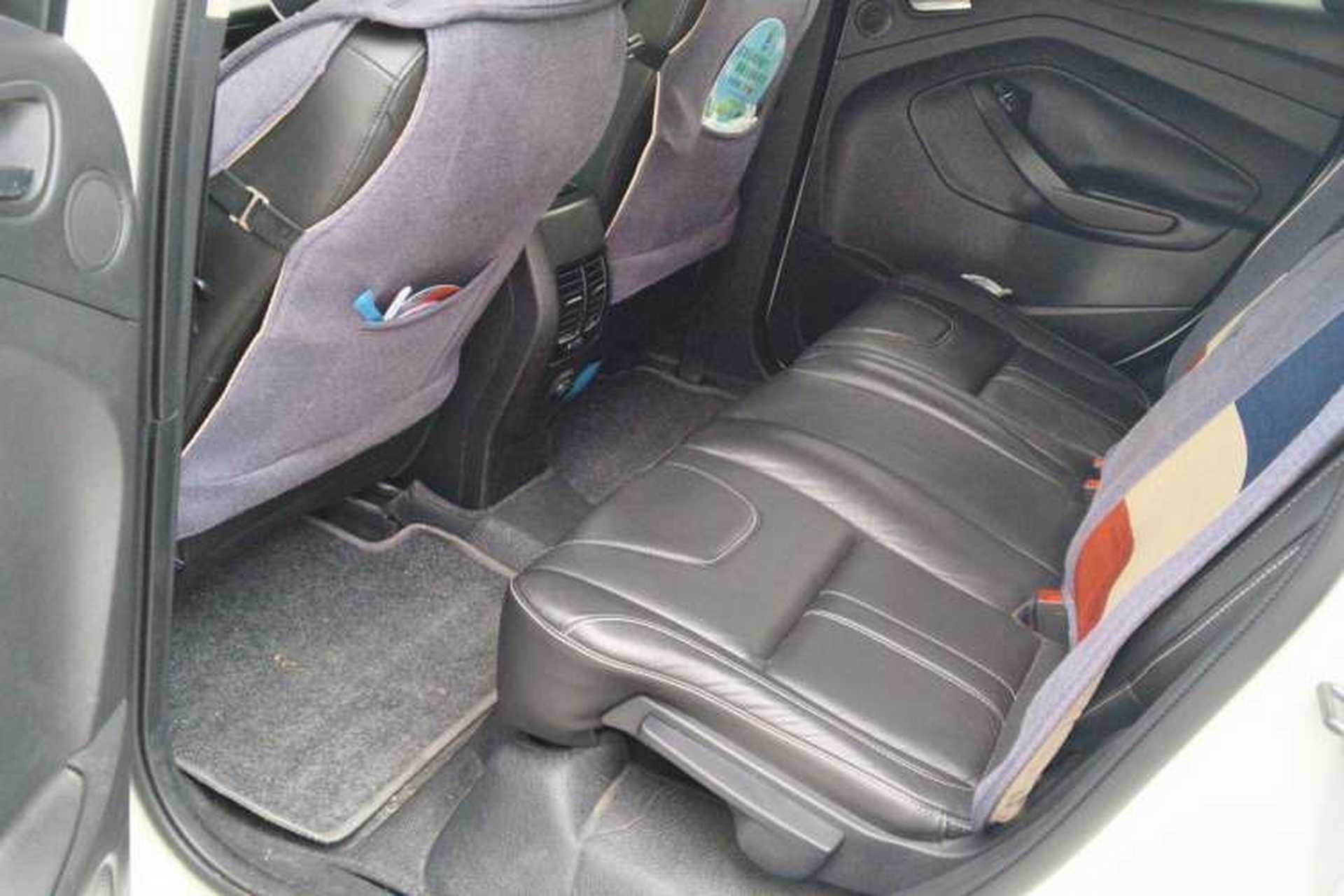 Used Ford Kuga 2013 2.0L GTDi Four-Wheel-Drive Sport Model Left Rear Seat