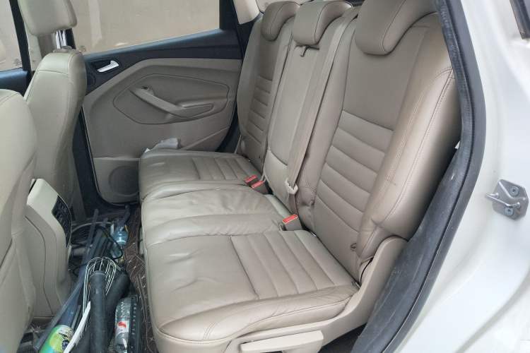Used Ford Kuga 2013 2.0L GTDi Four-Wheel Drive Premium Model Left Rear Seat