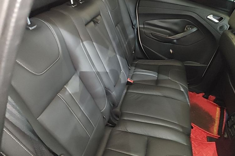 Used Ford Kuga 2013 2.0L GTDi Four-Wheel-Drive Sport Model Left Rear Seat
