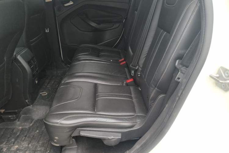 Used Ford Kuga 2013 2.0L GTDi Four-Wheel Drive Premium Model Left Rear Seat