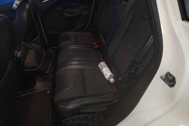 Used Ford Kuga 2013 1.6L GTDi Two-Wheel-Drive Trend Model Left Rear Seat