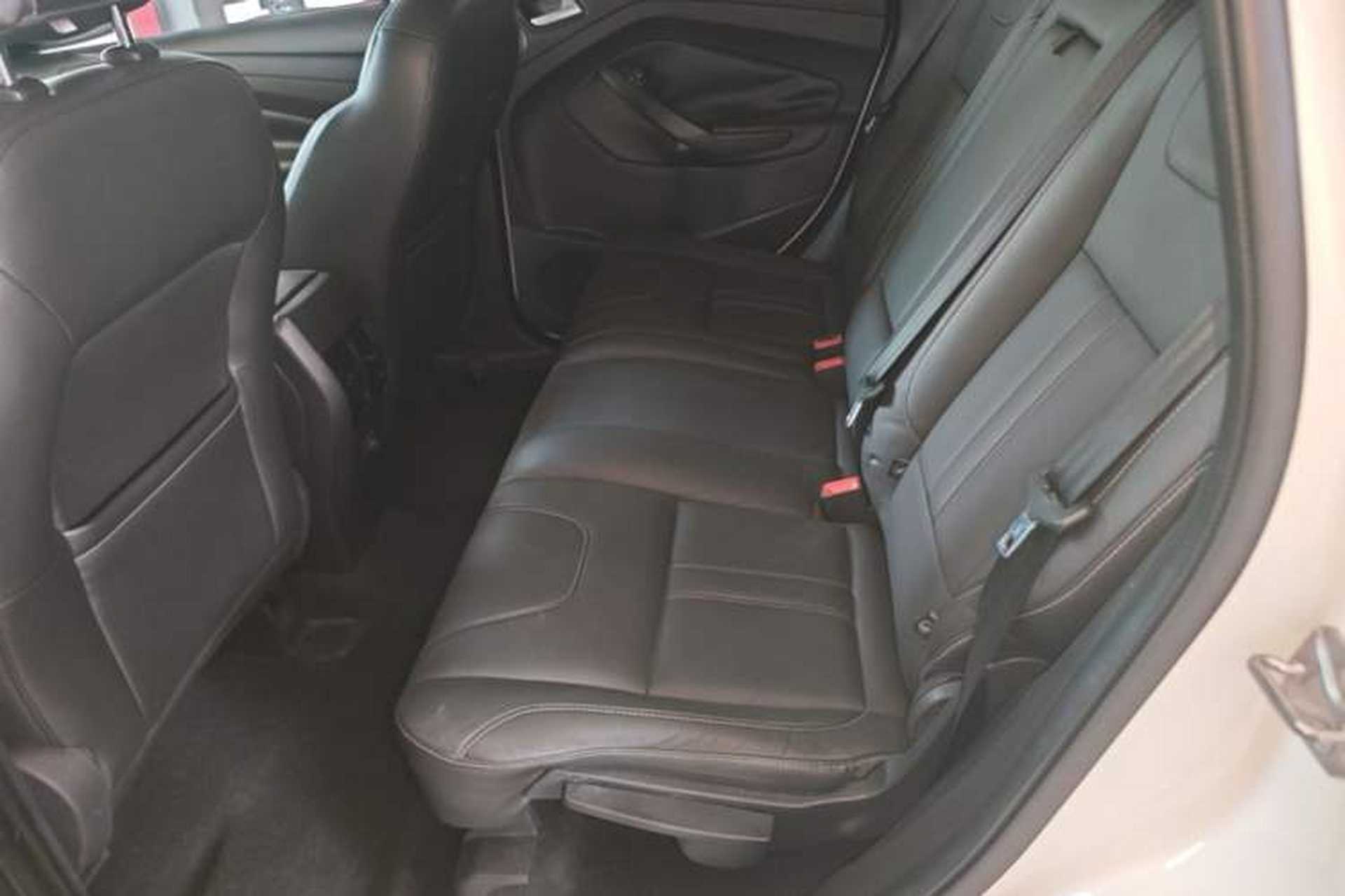 Used Ford Kuga 2013 2.0L GTDi Four-Wheel-Drive Sport Model Left Rear Seat