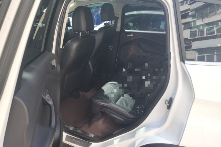Used Ford Kuga 2013 2.0L GTDi Four-Wheel-Drive Sport Model Left Rear Seat