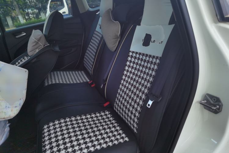 Used Ford Kuga 2013 1.6L GTDi Two-Wheel-Drive Comfort Model Left Rear Seat