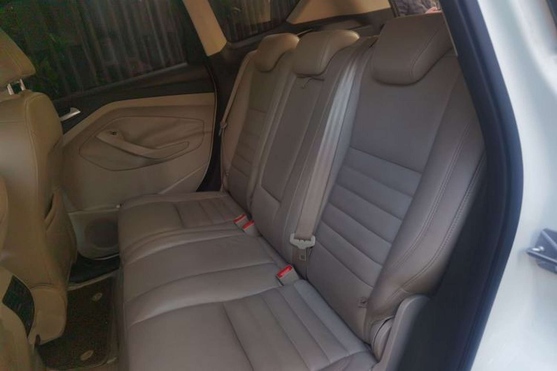 Used Ford Kuga 2013 2.0L GTDi Four-Wheel Drive Premium Model Left Rear Seat