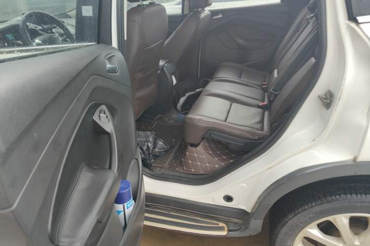 Used Ford Kuga 2013 1.6L GTDi Two-Wheel-Drive Comfort Model Left Rear Seat