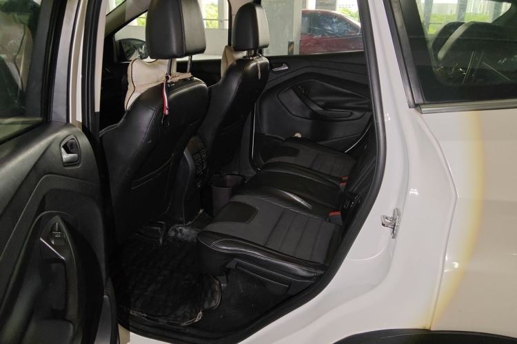 Used Ford Kuga 2013 1.6L GTDi Two-Wheel-Drive Trend Model Left Rear Seat