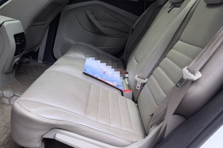 Used Ford Kuga 2013 2.0L GTDi Four-Wheel-Drive Elite Model Left Rear Seat