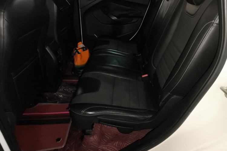 Used Ford Kuga 2013 1.6L GTDi Two-Wheel-Drive Trend Model Left Rear Seat