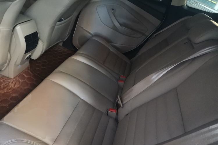 Used Ford Kuga 2013 2.0L GTDi Four-Wheel Drive Premium Model Left Rear Seat