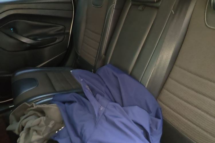 Used Ford Kuga 2013 1.6L GTDi Two-Wheel-Drive Trend Model Left Rear Seat