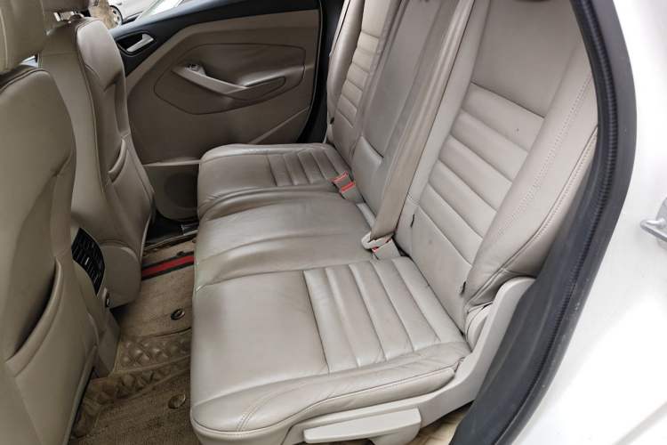 Used Ford Kuga 2013 2.0L GTDi Four-Wheel Drive Premium Model Left Rear Seat