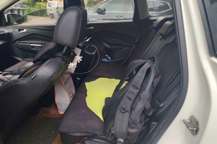 Used Ford Kuga 2013 1.6L GTDi Two-Wheel-Drive Trend Model Left Rear Seat