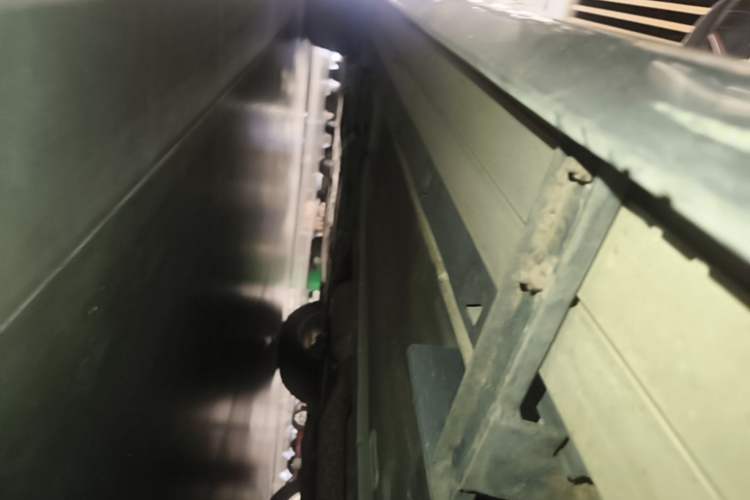 Used Ford Kuga 2013 1.6L GTDi Two-Wheel-Drive Trend Model Left Side Sill
