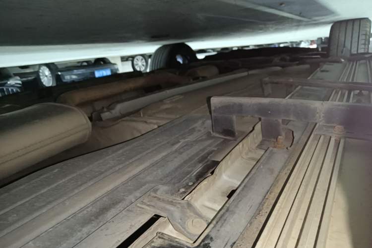 Used Ford Kuga 2013 2.0L GTDi Four-Wheel-Drive Sport Model Left Side Sill