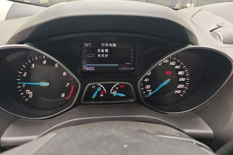 Used Ford Kuga 2013 2.0L GTDi Four-Wheel-Drive Sport Model Odometer Close Up