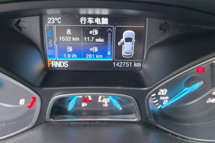 Used Ford Kuga 2013 2.0L GTDi Four-Wheel-Drive Sport Model Odometer Close Up