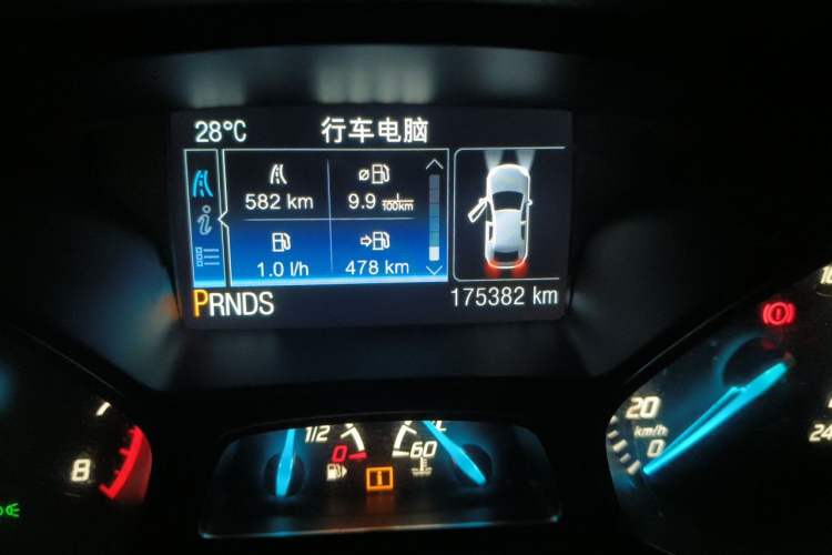 Used Ford Kuga 2013 2.0L GTDi Four-Wheel-Drive Sport Model Odometer Close Up