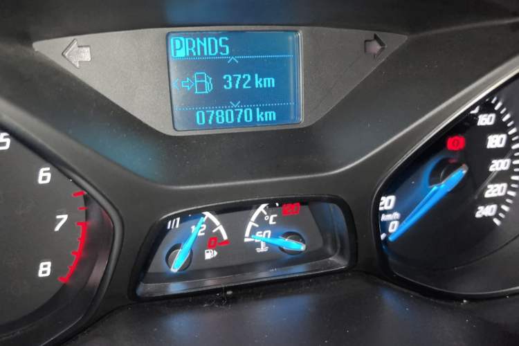 Used Ford Kuga 2013 1.6L GTDi Two-Wheel-Drive Comfort Model Odometer Close Up