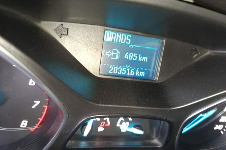 Used Ford Kuga 2013 1.6L GTDi Two-Wheel-Drive Comfort Model Odometer Close Up