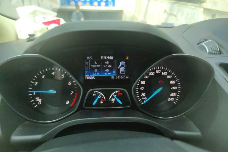 Used Ford Kuga 2013 2.0L GTDi Four-Wheel Drive Premium Model Odometer Close Up