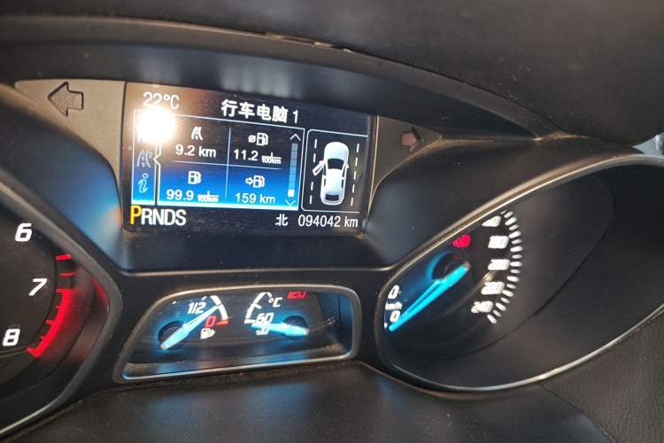 Used Ford Kuga 2013 1.6L GTDi 4x4 Elite Model Odometer Close Up